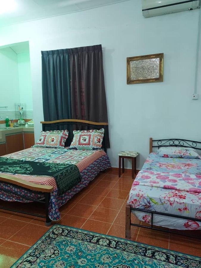 Room 345 Kota Bharu Esterno foto