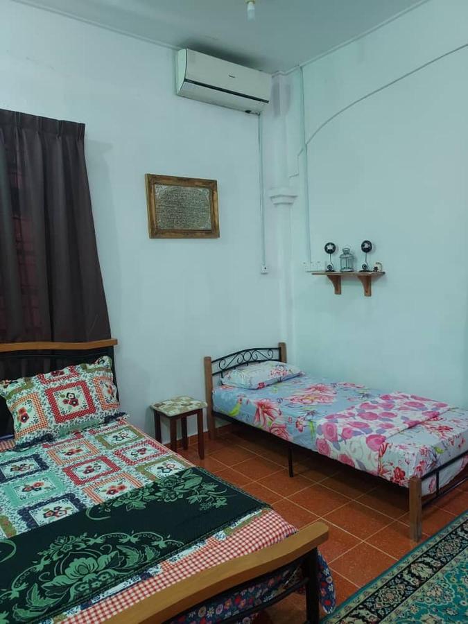 Room 345 Kota Bharu Esterno foto